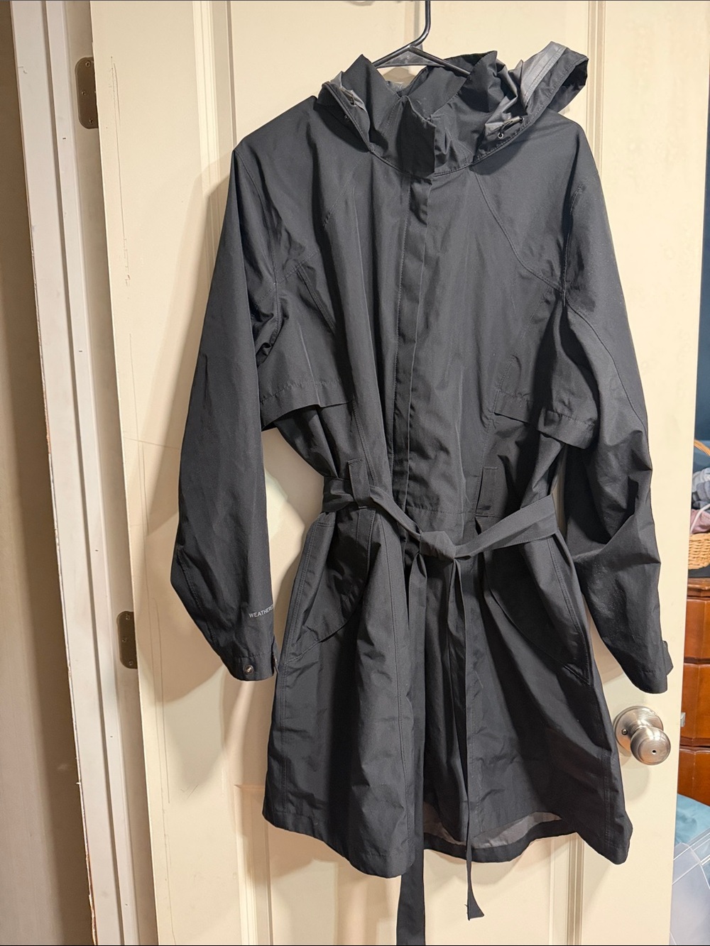 Eddie Bauer Black Waterproof Hooded Raincoat with Belt